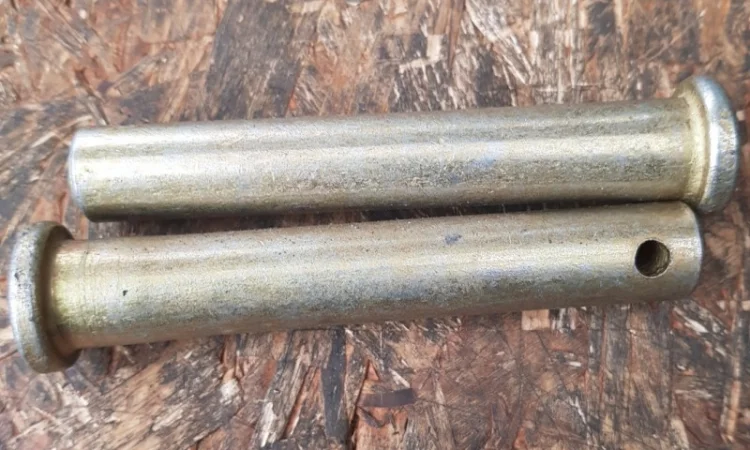 Палец мтз нижний раскоса - фото № 1