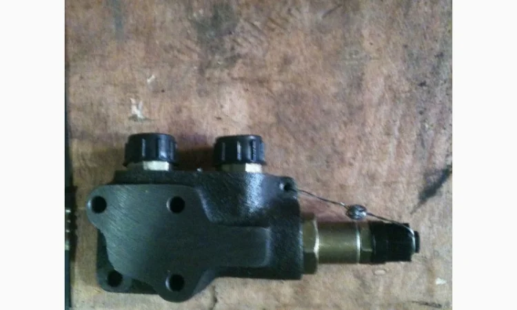 Клапан предохранительный Т-150 под НШ-32 - фото № 1