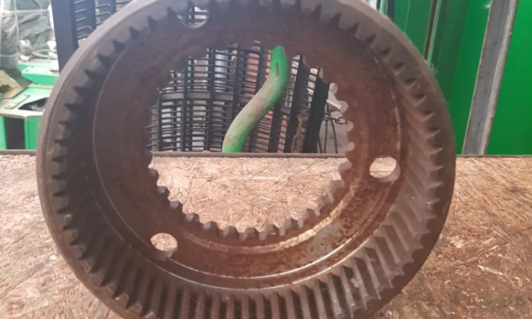 Шестерня коронная МТЗ - фото № 2