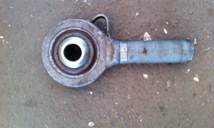 Головка в сборе верхней тяги Т-150 - фото № 1