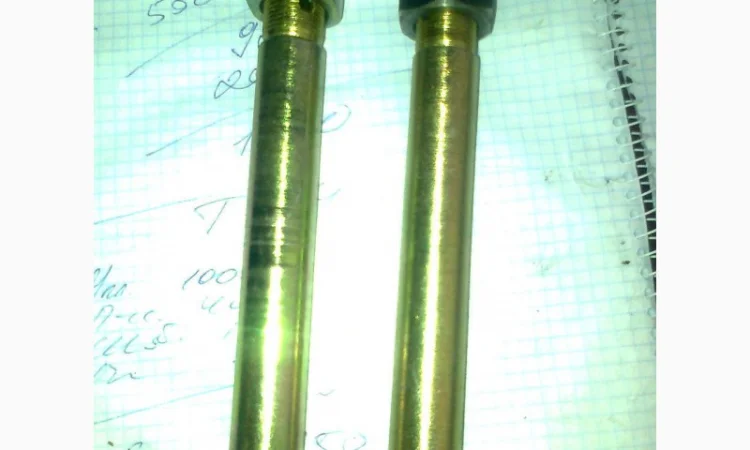 Палец раскоса т-150 рычагов навески - фото № 1