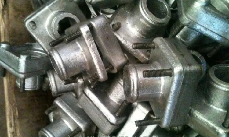 Патрубок верхнего бака т-150 водяного радиатора, тракторов ХТЗ Т-150, Т-151, Т - фото № 1