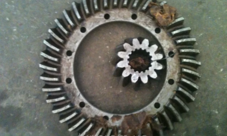 Главная пара МТЗ-80 - фото № 1