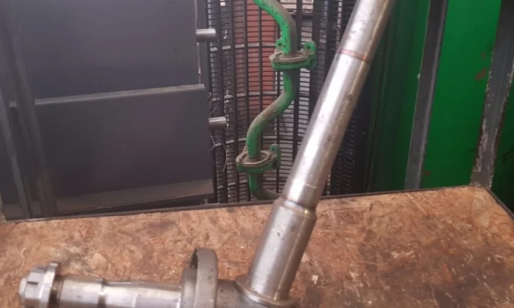 Цапфа поворотная левая/правая МТЗ-80 пр-во ТАРА - фото № 1