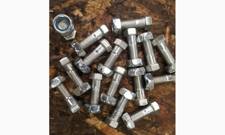 Болт МТЗ карданного вала с гайкой 52-2203012 - фото № 5