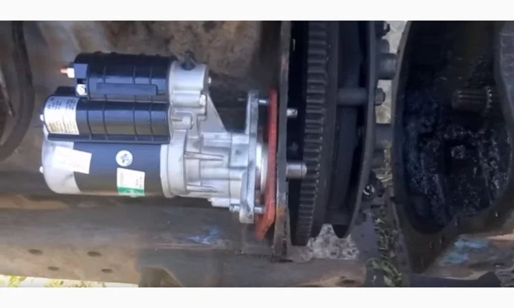 Переходная плита с шестерней бендикса для переоборудования трактора МТЗ-80 под стартер - фото № 2