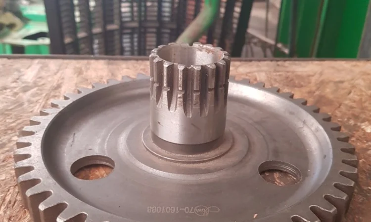 Шестерня МТЗ 80 привода ВОМ 601088-Б - фото № 1