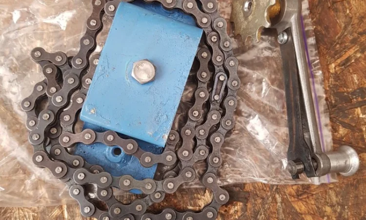 Стеклоподъемник двери Т-150 в сборе - фото № 1