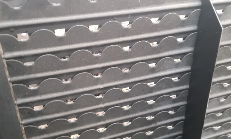 Решето верхнее СК-5 НИВА Евро, Нового образца, УВР 54-2-12-3В - фото № 2