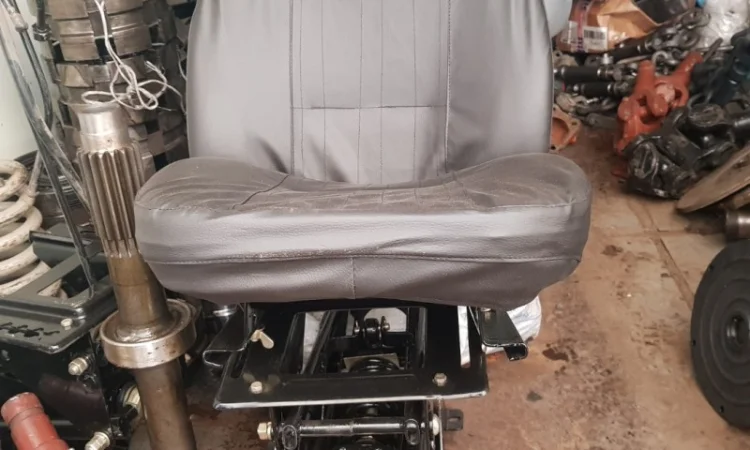 Сиденье Т-150 водительское 151.44.001-3-01 - фото № 1