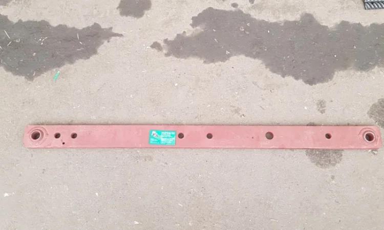 Тяга продольная задней навески Т-40 Т25-4628110 (Лыжа) - фото № 1