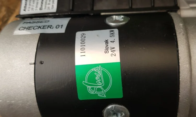 Стартер с редуктором 24В/4, 5кВт усиленный МТЗ, ГАЗ, ПАЗ, ЗИЛ словак - фото № 2