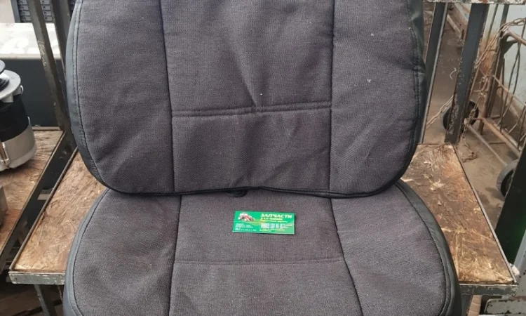 Подушка сидения Т-150 комплект 2 шт чехол 2 шт - фото № 1