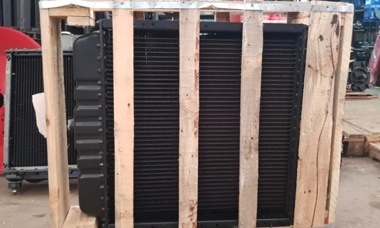 Радиатор водяного охлаждения Т 150 (5-х рядн.) (производство г.Бузулук) - фото № 2