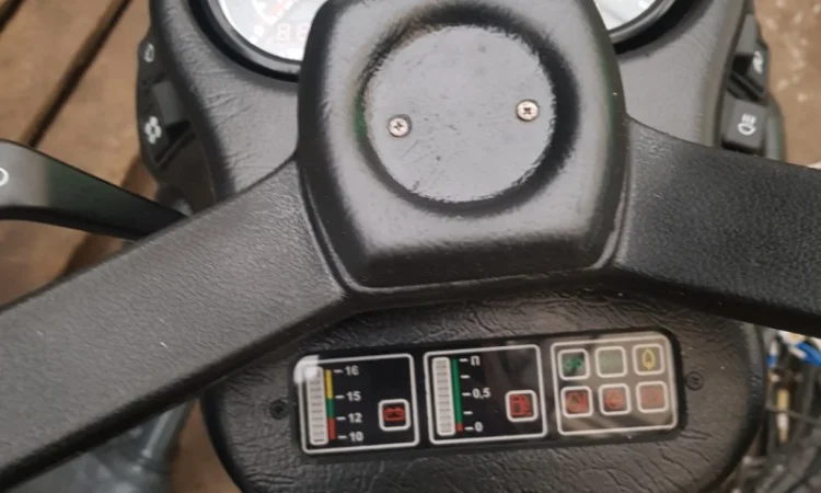 Колонка регулируемая (откидная, ламанная) Т-150 в сборе - фото № 4