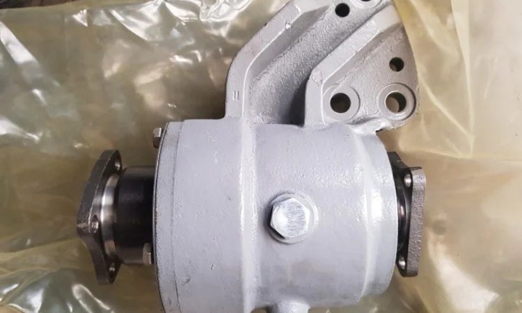 Промежуточная опора карданного вала МТЗ-82 72-2209010-А - фото № 1