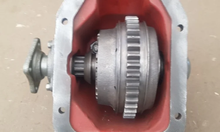 Раздаточная коробка МТЗ-80, 82, 892, 920 72-1802020 - фото № 1