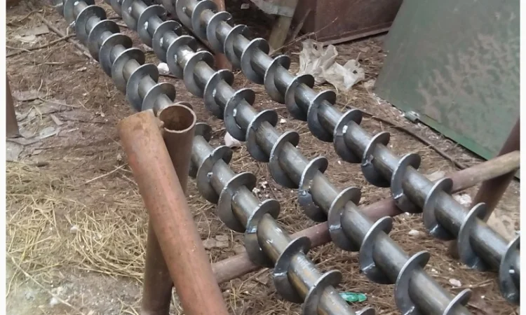 Продается шнековая спираль (шнек) диаметр 90мм (под трубу 108 мм) - фото № 1