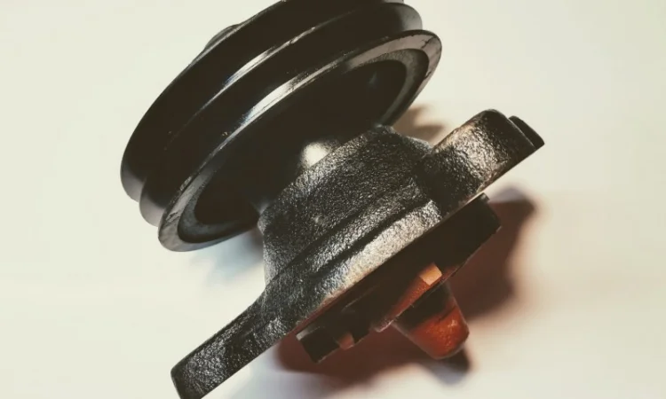 317050001; 317-050001; 442170700125 Водяной насос - фото № 1