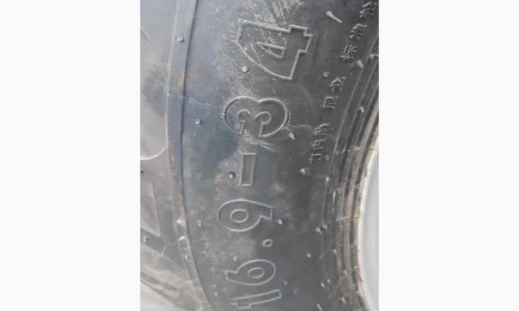 Трактор ZOOMLION RH1104 с кондиционером - фото № 15