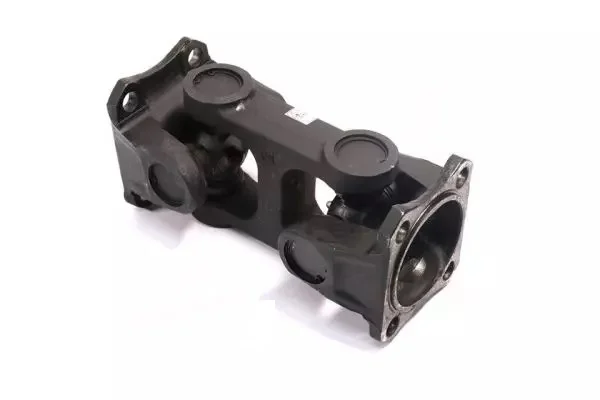 Шарнир двойной 151.36.016УК карданной передачи колесного трактора ХТЗ-242К.20, ХТЗ-242К.21 - фото № 1