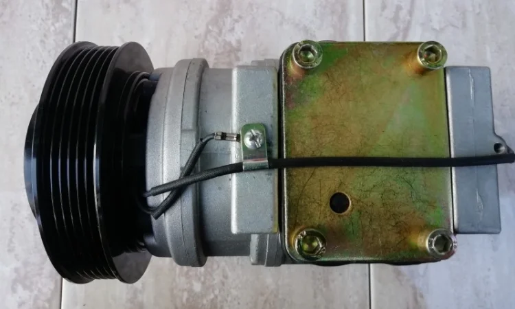 Компресор кондиціонера 10PA17C для Lexus ES300 / Toyota Avalon, Camry, Sienna, Solara QR - фото № 2