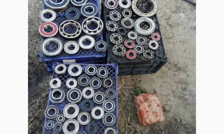 ПРОДАМ різні нові підшипники до тракторів та комбайнів - фото № 1