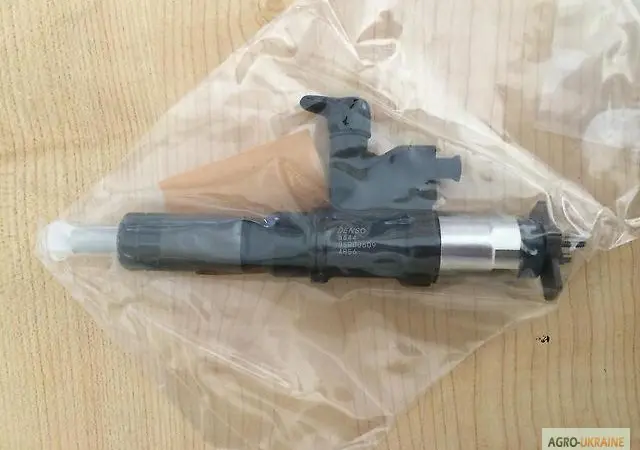 Форсунка топливная Isuzu 4HK1 4HE1 - фото № 1