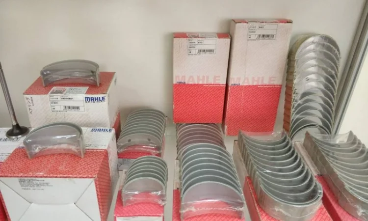 Запчасти двигателя MAHLE для экскаваторов Hitachi, JCB склад г. Киев - фото № 1
