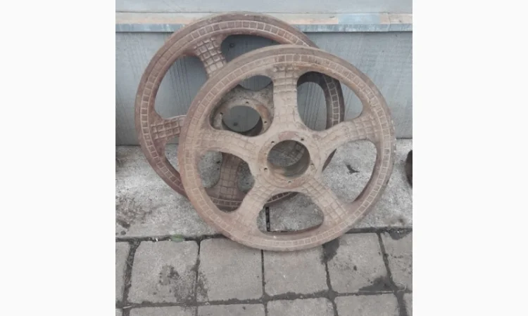 Колесо направляющее ДТ-75. (Ленивец) - фото № 1