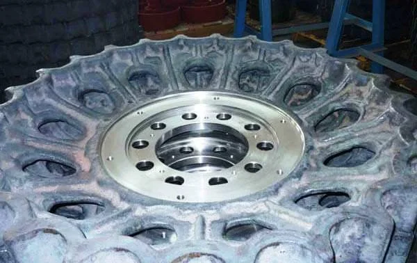 Запчасти бульдозер T-130, Т-170, Б-10, Т-100, гусеница, цепь, браслет, башмак, катки и др - фото № 15