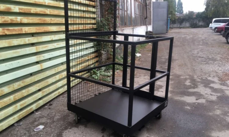 Монтажна платформа коліщатками - фото № 4