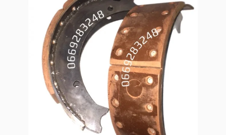 Колодка гальмівна причепа 2ПТС-6; колодка тормозна, барабан гальмівний, Запчастини 2ПТС-6 - фото № 1