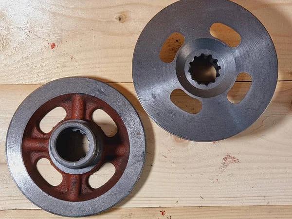 Нові оригінальні запчастини по мтз Все що на фото і нетільки є все - фото № 2