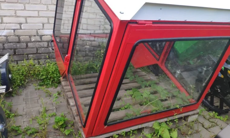 Кабіна Т 25 Польща - фото № 4