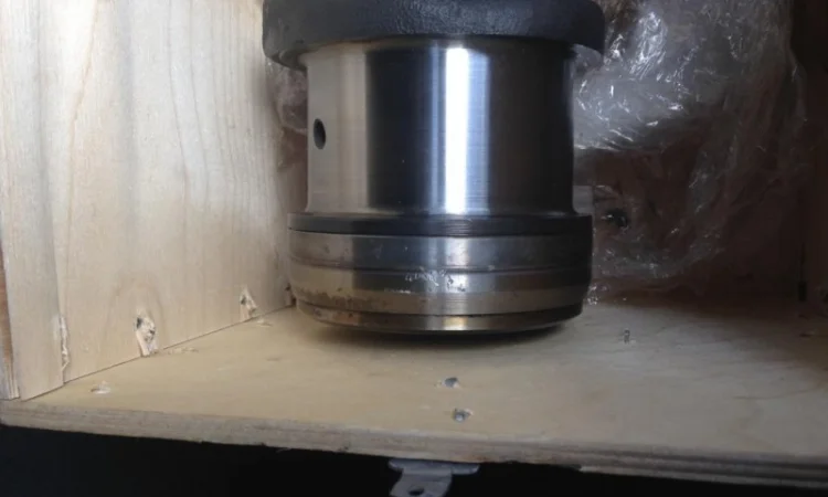 Коленвал двигателя Андория 6ст107, SW400 - фото № 2