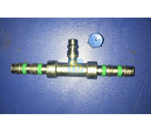 Фітинг 10 13мм з'єднувальний сталевий із сервісним клапаном (carrier) - фото № 2