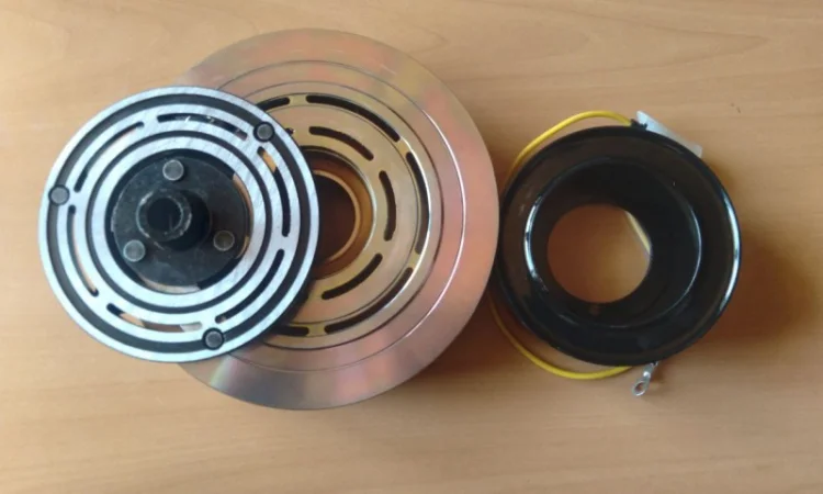 Муфта компресора кондиціонера спецтехніки Renault у зборі - фото № 3