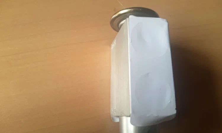 Розширювальний клапан кондиціонера Volkswagen BMW та Mercedes - фото № 3