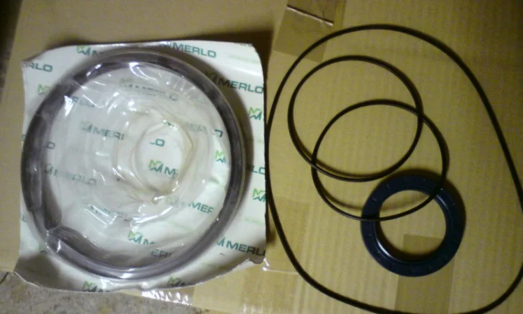 042077 Ремкомплект бортового редуктора Мерло - фото № 1