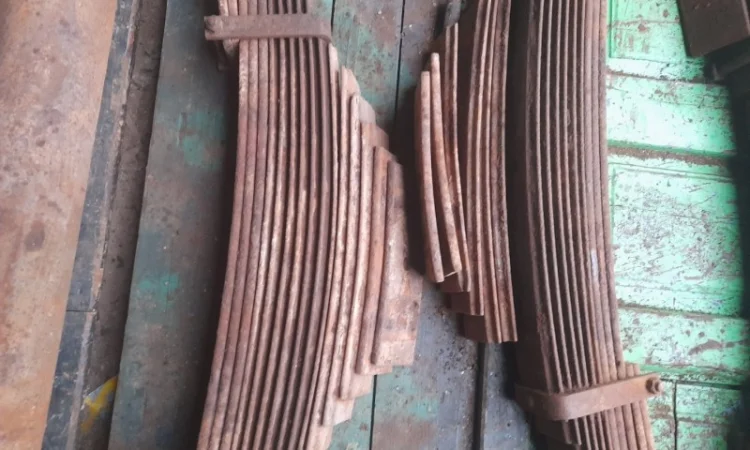 Продам для тракторного причепа 2ПТС-9 ресори в зборі - фото № 1