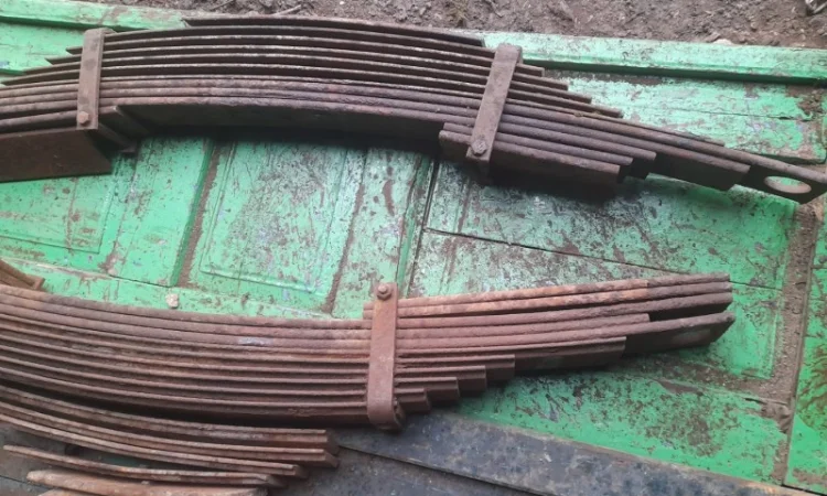 Продам для тракторного причепа 2ПТС-9 ресори в зборі - фото № 3