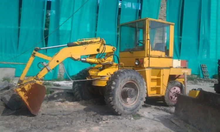 UN-053. Запчасти на«Detva» UN-053. Запчасти на двигатель ZETOR - фото № 1