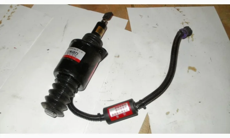 Shangchai» diasel C6121. Запчасти на дизельный двигатель «Shangchai» diasel C6121 - фото № 9