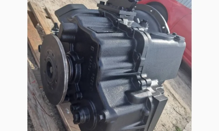 258799 Manitou Коробка передач в сборе - фото № 1