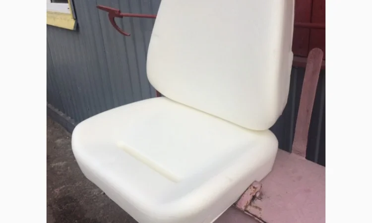 Комплект сиденья тракторное МТЗ. Пенополиуретан - фото № 1