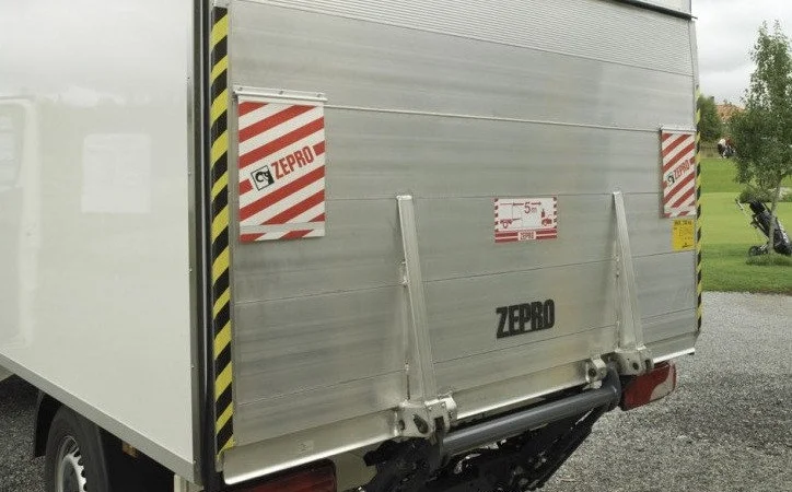 Гидроборт Zepro серии Z 75, ZN 75, ZL 75, Z 75, ZNU 75, ZLU 75 грузоподъемностью 750 kg - фото № 2