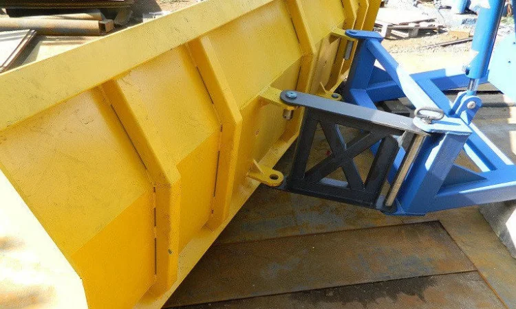 Снегоочиститель (снегоотвал) на трактор МТЗ, ЮМЗ, Т-150 - фото № 4