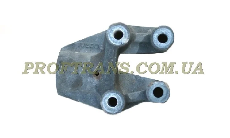 Крепрения буксировочного крюка IVECO EUROCARGO - фото № 1