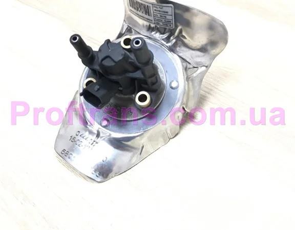 Модуль дозировки форсунка AdBlue Nissan 0444023061, 21215101, 0444023064, 4907283 - фото № 1